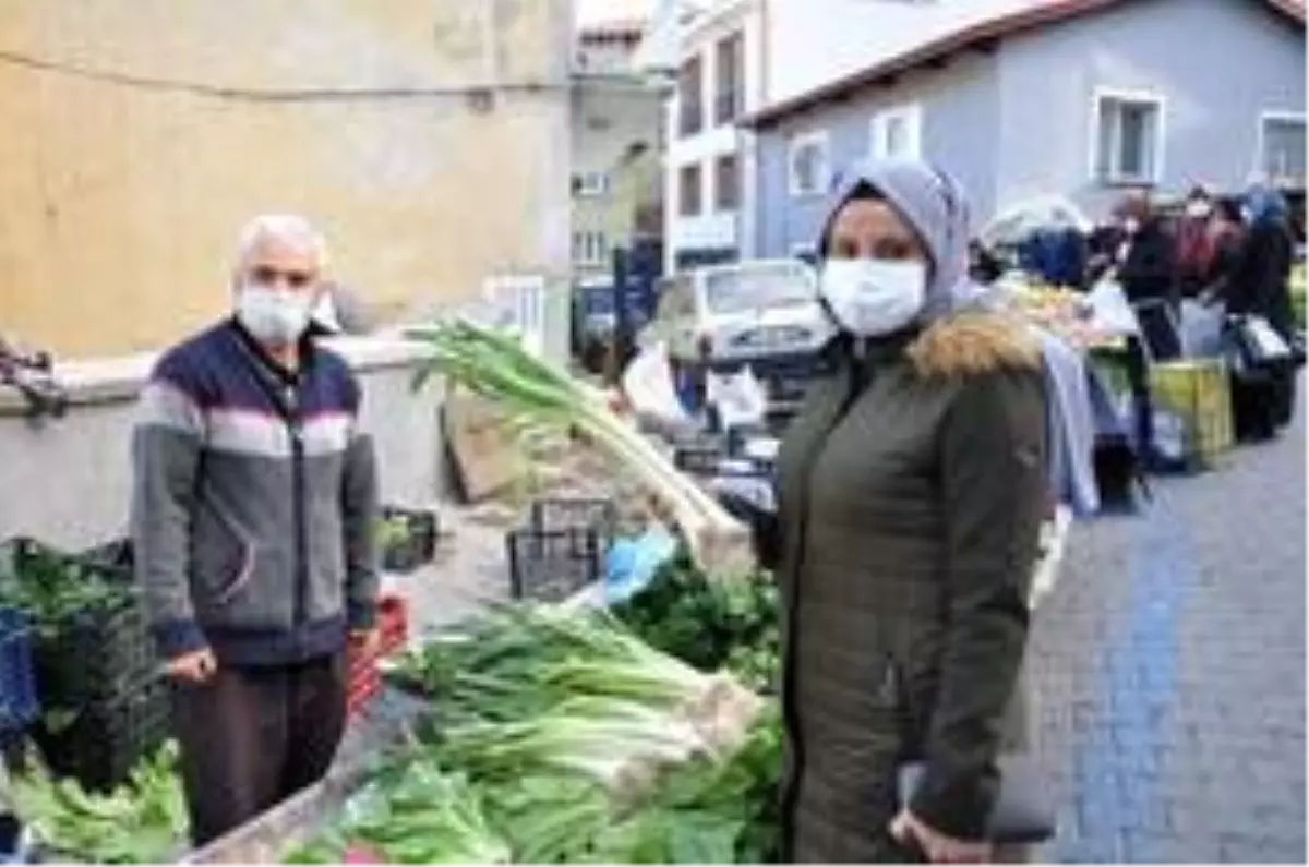 Organik Örenli pırasası tezgahlardaki yerini aldı