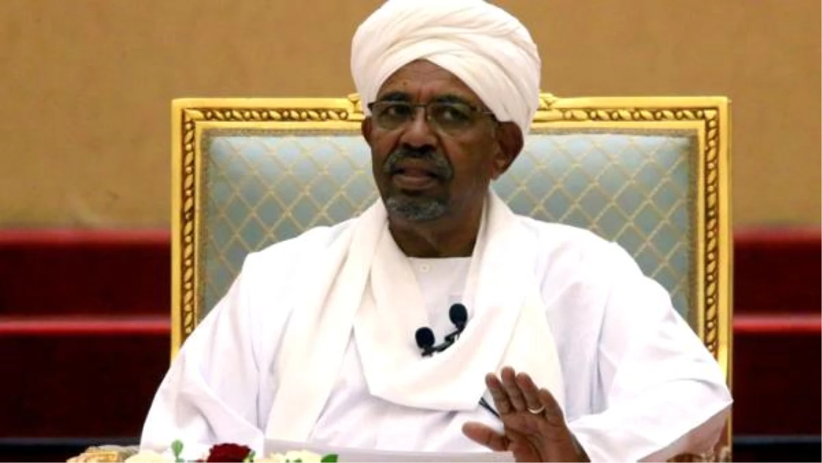 Son dakika haber: Sudan eski Başbakanı Sadık el-Mehdi koronavirüse yenildi