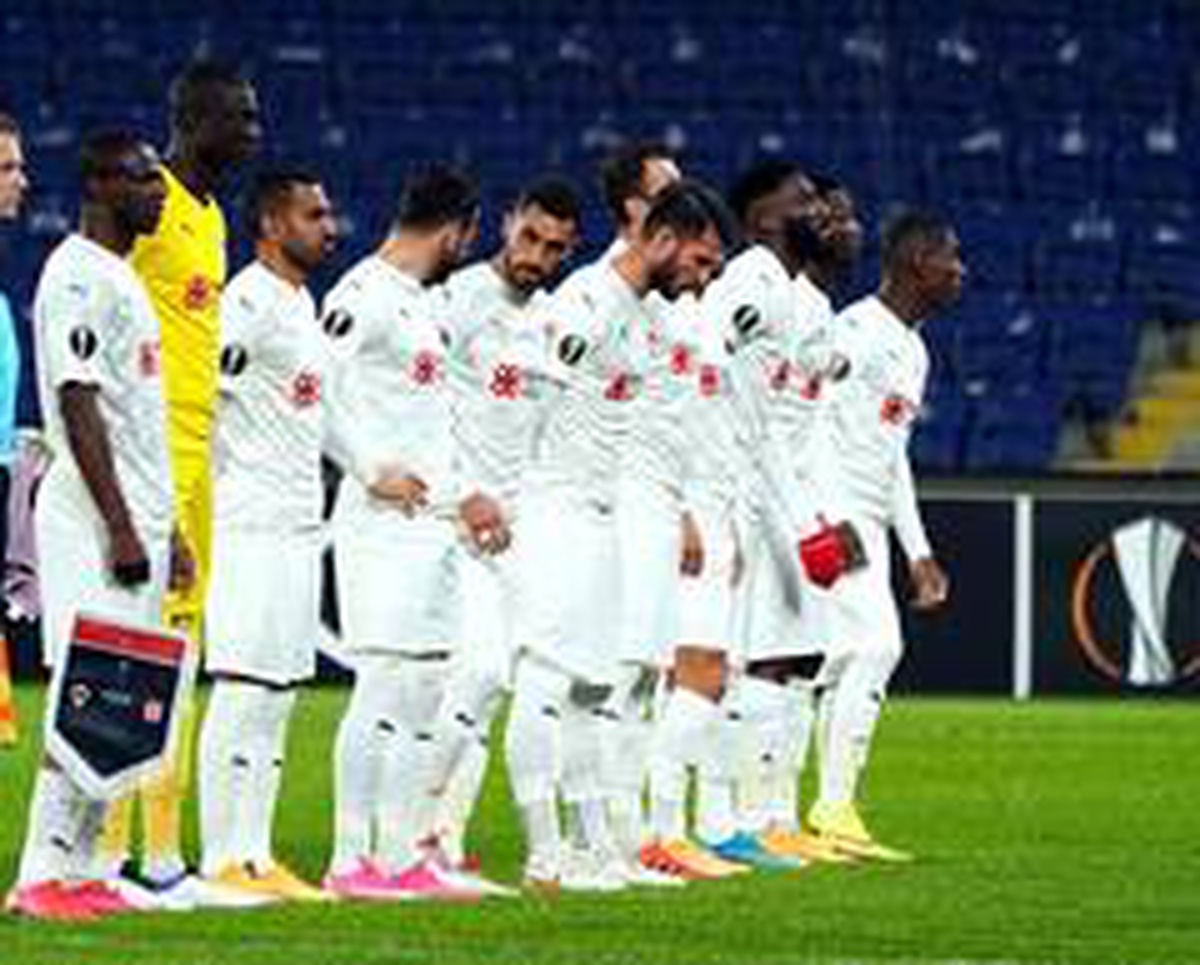 UEFA Avrupa Ligi: Karabağ: 1 - Sivasspor: 0 (Maç devam ediyor)