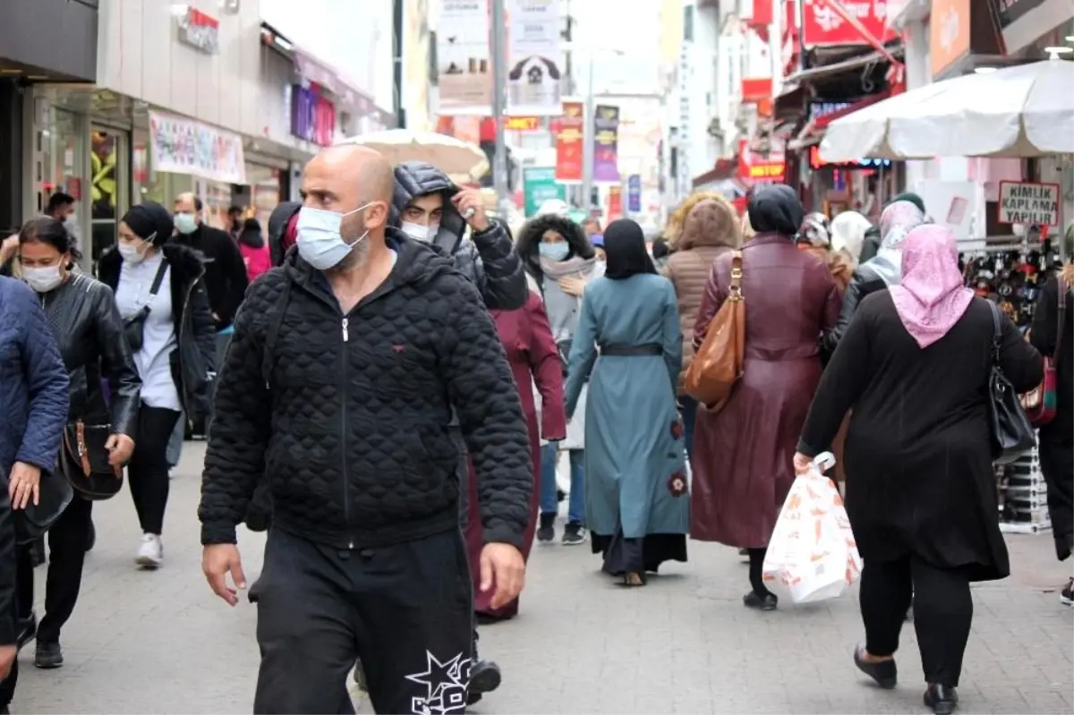 Yüzde 50 artış etkilemedi, sokaklar doldu taştı