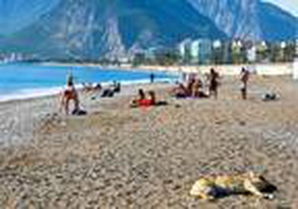 Antalya\'da yazdan kalma günler