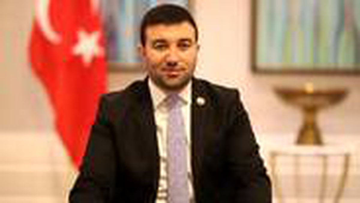 Araştırmacı yazar Dünemez: "Selçuk Bayraktar milli kahraman ilan edilmeli"
