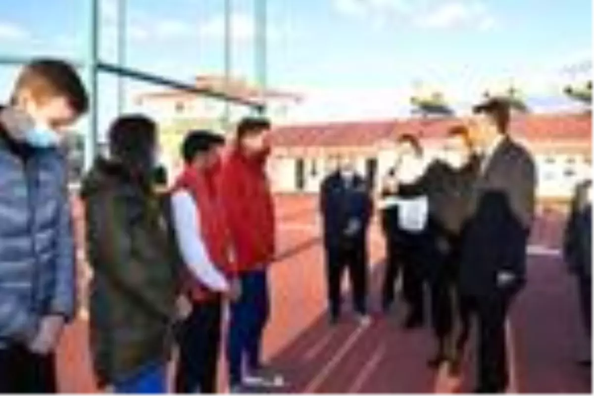 Atletizm Milli Takım Antrenörü Ümmü Kiraz: Sporcularımdan çok iyi dereceler bekliyorum