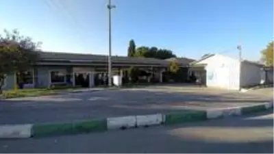 Taksici, oğlunu ziyarete gittiği cezaevi önünde 9 kurşunla öldürüldü Taksici, oğlunu ziyarete gittiği cezaevi önünde 9 kurşunla öldürüldü
