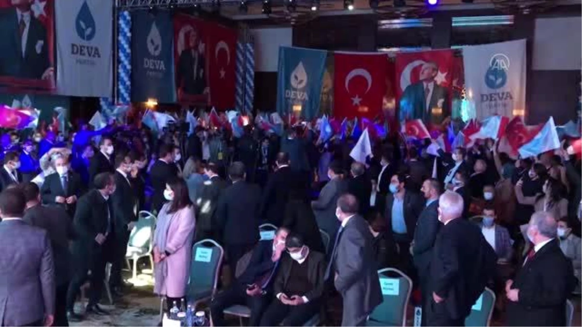 DEVA Partisi Genel Başkanı Babacan partisinin Konya kongresine katıldı