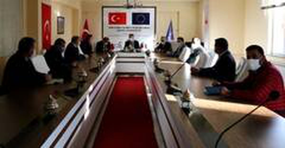TMO Genel Müdürü Güldal, Erzincan\'da tarım sektörü temsilcileri ile biraraya geldi
