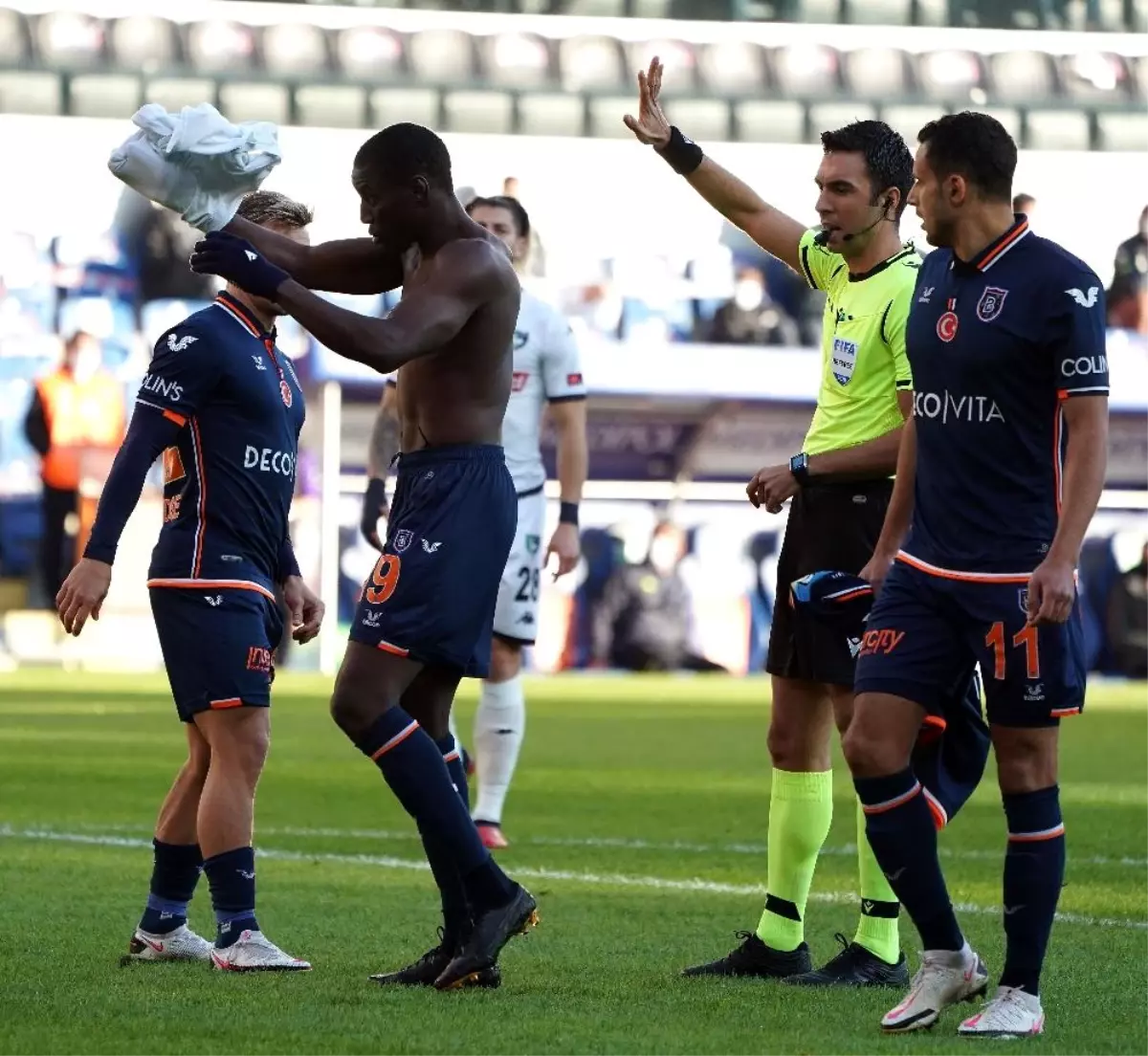 Başakşehir: 1 - Denizlispor: 0 (Maç devam ediyor)