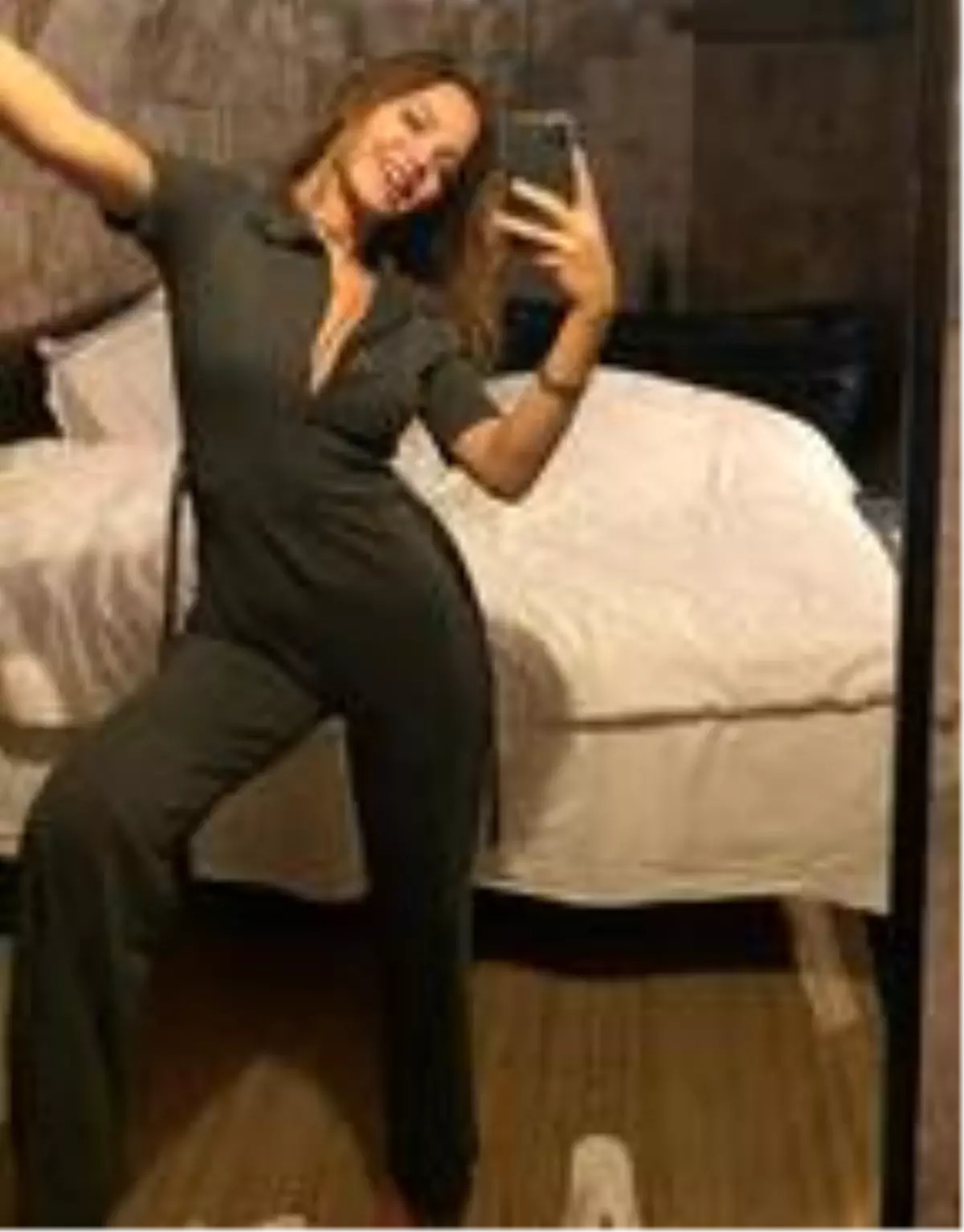 HİLAL ALTINBİLEK-GURUR AYDOĞAN YAKAYI ELE VERDİ