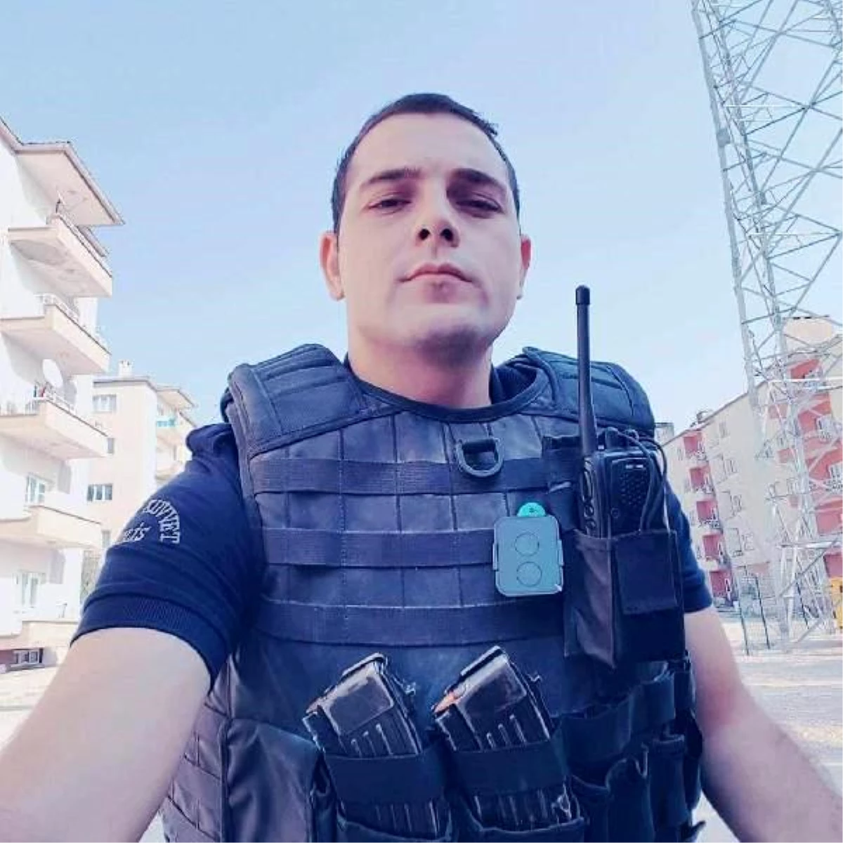 Son dakika haberi... Kaza şehidi polis memuru, son yolculuğuna uğurlanıyor