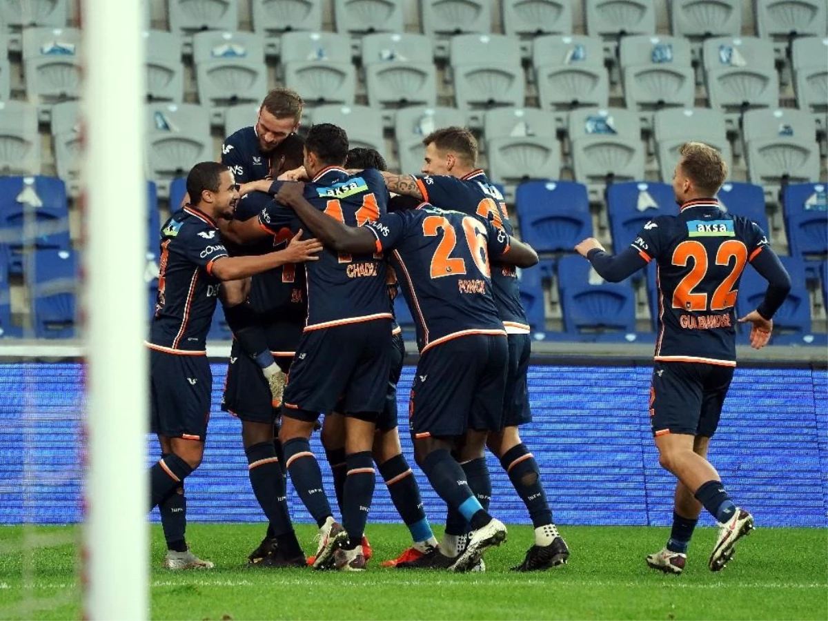 Süper Lig: Medipol Başakşehir: 3 - Denizlispor: 3 (Maç sonucu)