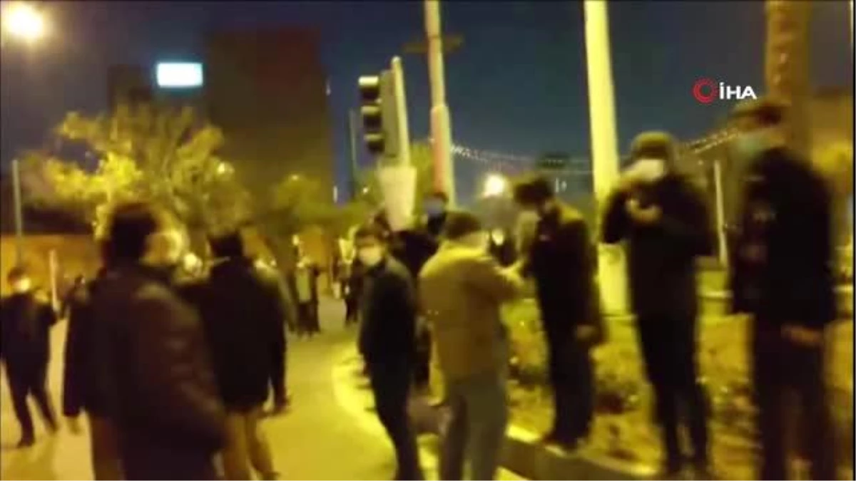 Tahran\'da nükleer fizikçi suikastı öğrenciler tarafından protesto edildi