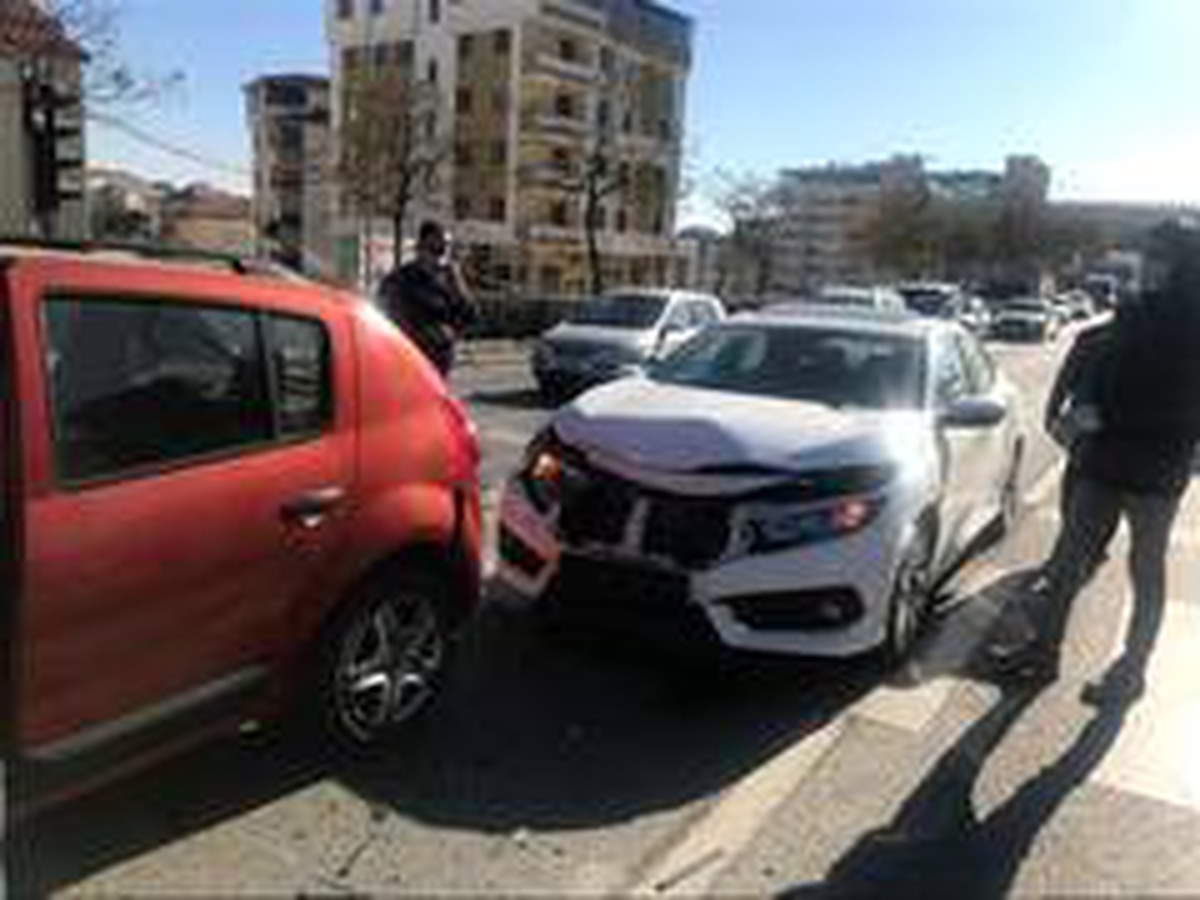 Trafik ışıklarında görünmez kaza