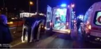 Ambulans otomobil ile çarpıştı: 2 yaralı