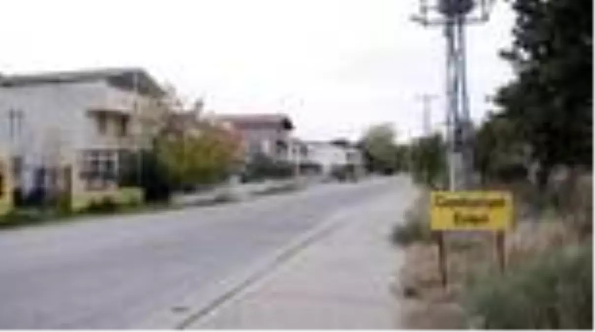 ÇANAKKALE - Bir köyde Kovid-19 karantinası başlatıldı