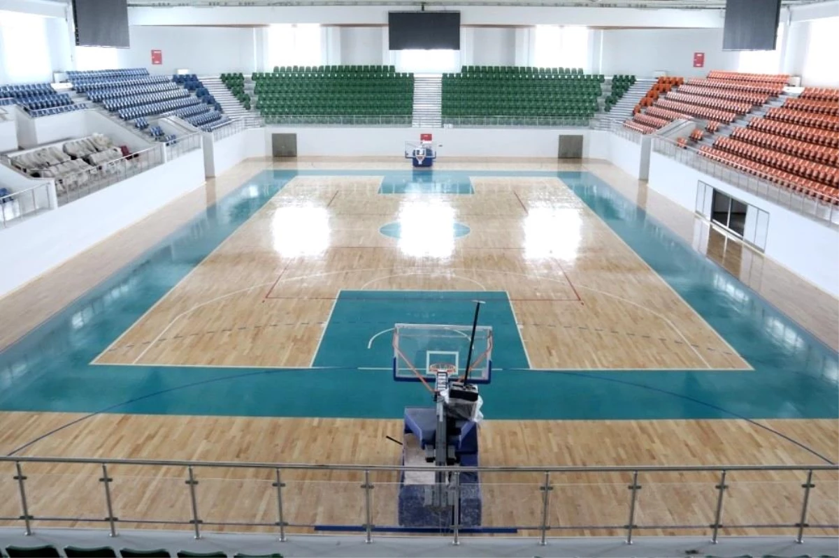 Darıca spor salonu tamamlandı