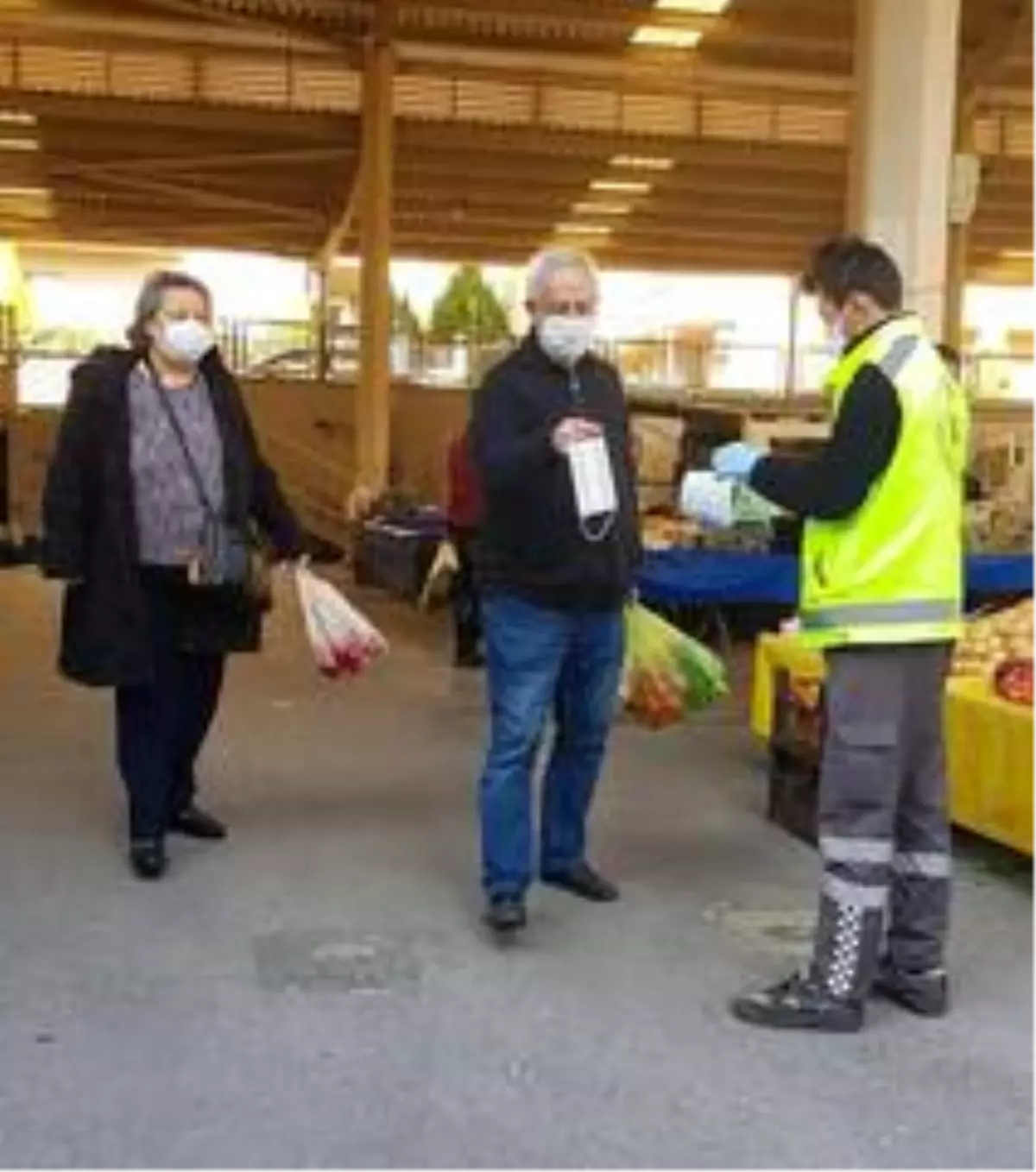 Bursa\'da semt pazarları mercek altında