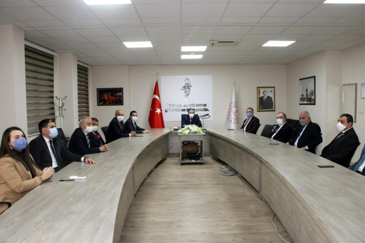 Çandıroğlu il Müdürlüğü\'ndeki idarecilerle toplantı yaptı