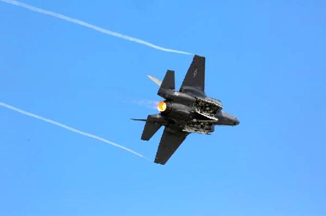 Doğu Akdeniz'de gerilimi tırmandıran adım! Yunanistan'ın F-35 talebine ABD'den olumlu yanıt geldi