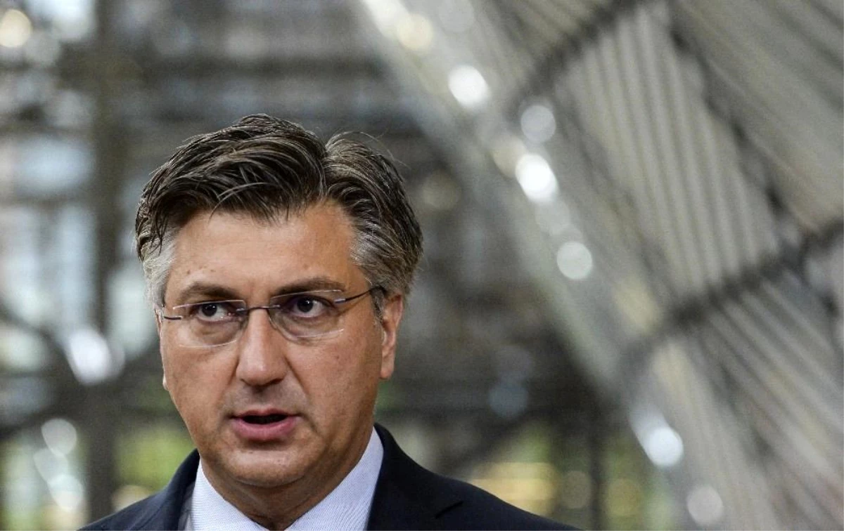 Son dakika haberleri! Hırvatistan Başbakanı Plenkovic\'in Covid-19 testi pozitif çıktı