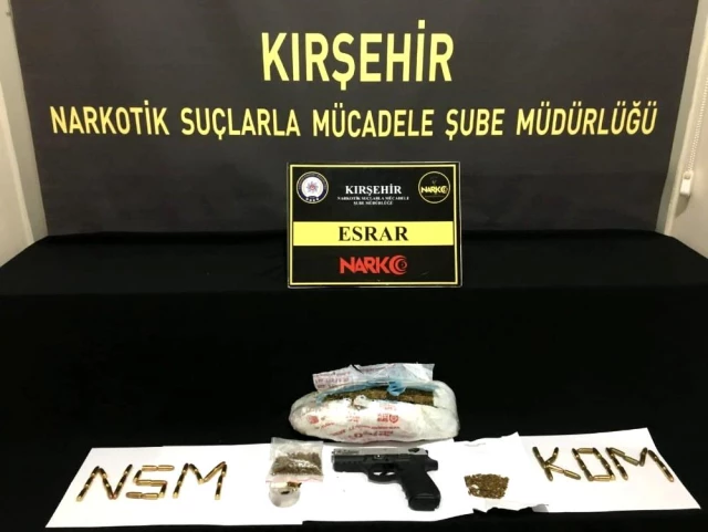 Kırşehir de kaçakçılık operasyonu: 2 gözaltı