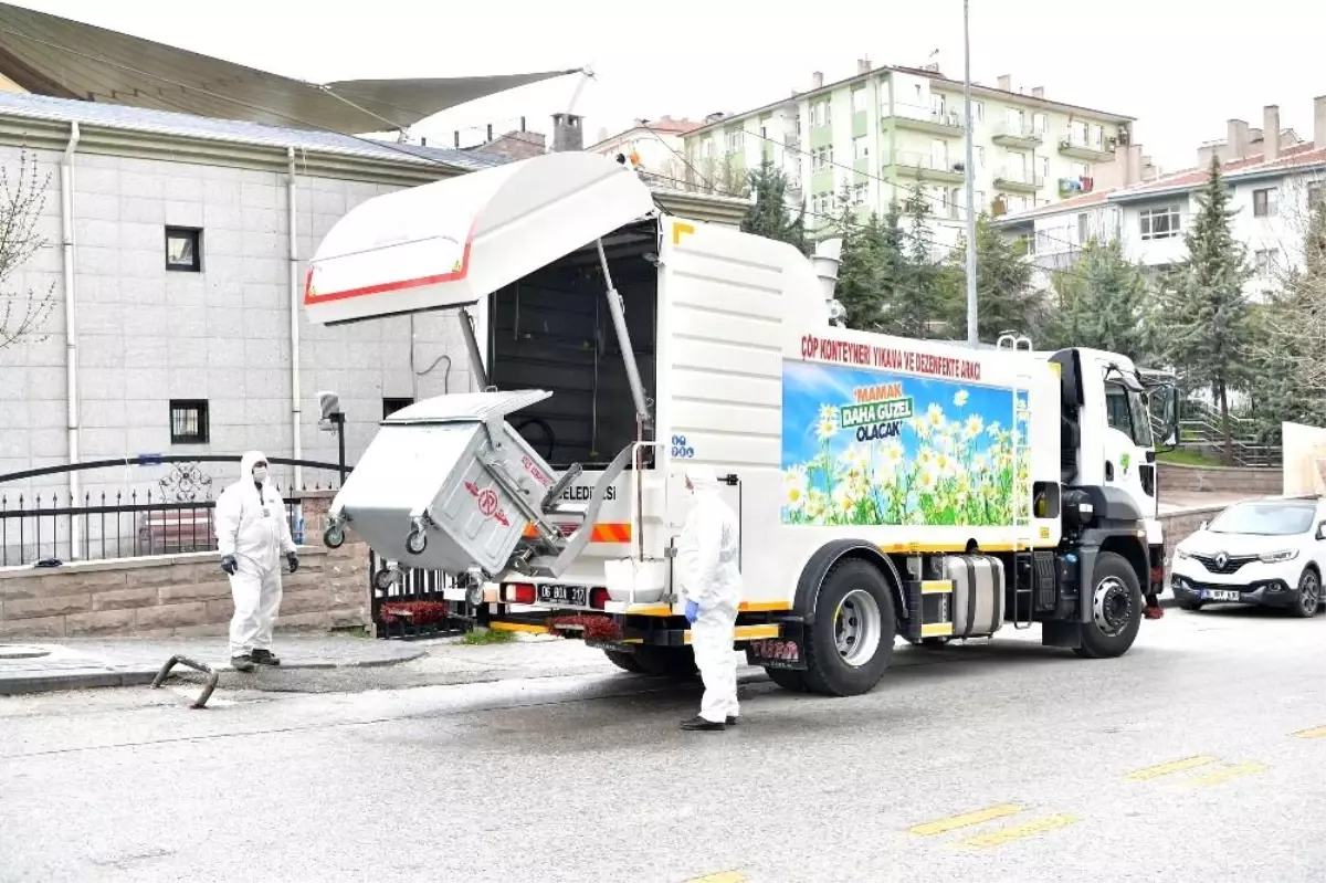 Mamak\'ın sokaklarında koronavirüs temizliği devam ediyor