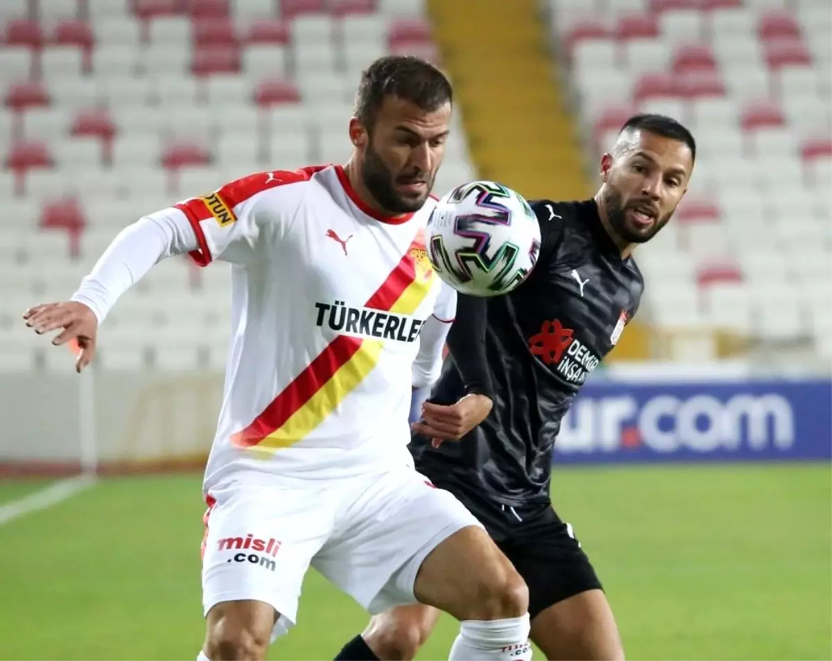 Süper Lig: Sivasspor: 0 - Göztepe: 0 (İlk yarı)