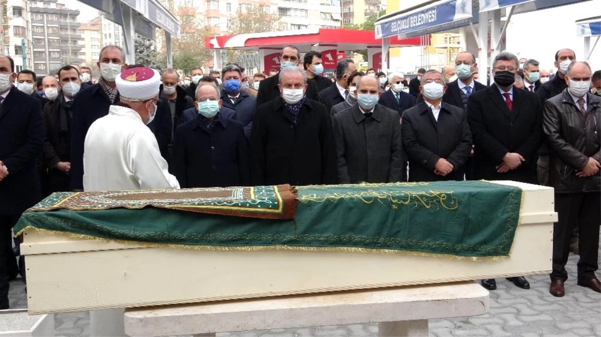 Son dakika haber... TBMM Başkanı Şentop ve Bakan Gül Konya\'da cenazeye katıldı