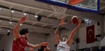 Basketbol Süper Ligi: Aliağa Petkim: 67 - Gaziantep Basketbol: 66