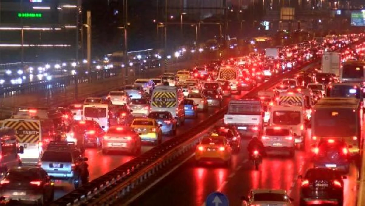 Son dakika haberleri: İstanbul\'da trafik yoğunluğu -2