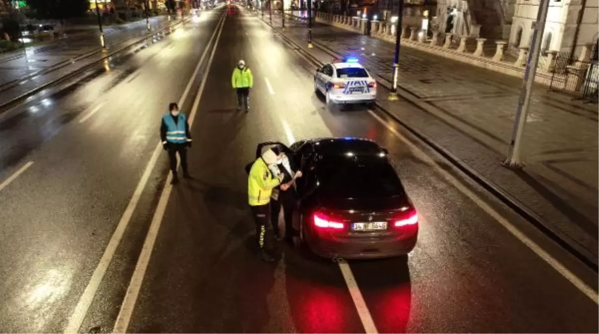 Kısıtlama sonrası polise alkollü yakalanan sürücüye ceza