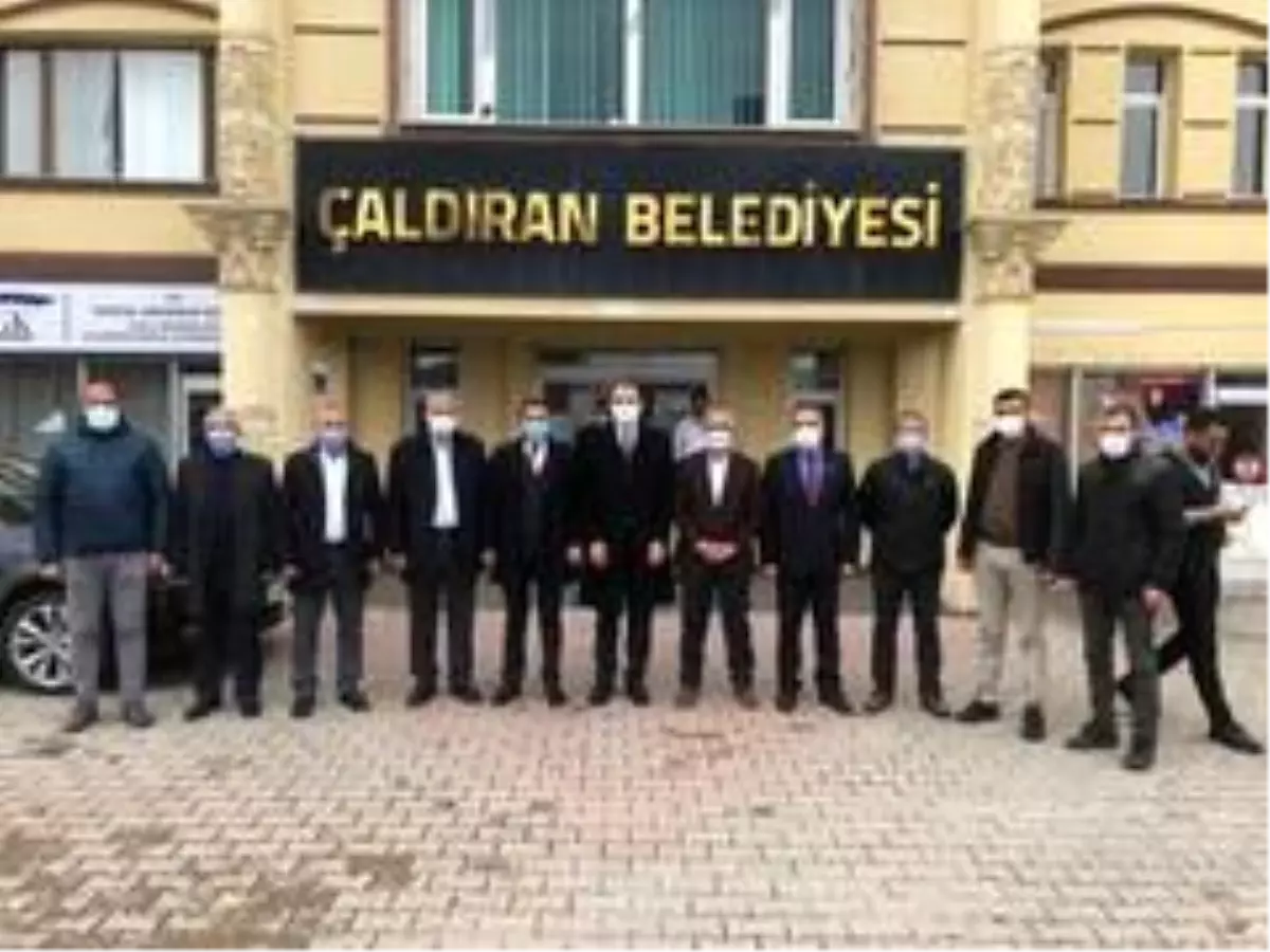 Oda başkanlarından Belediye Başkanı Ensari\'ye ziyaret