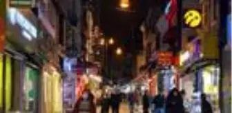 Sokak kısıtlaması öncesi Kadıköy'de son durum