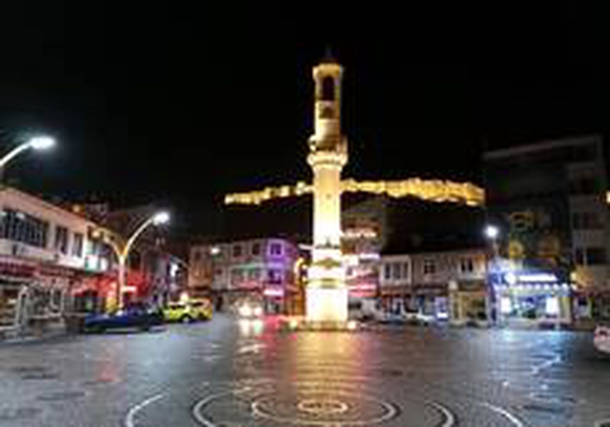 Bayburt\'ta kamu çalışanlarının mesai saatleri 10.00-16.00 olarak belirlendi