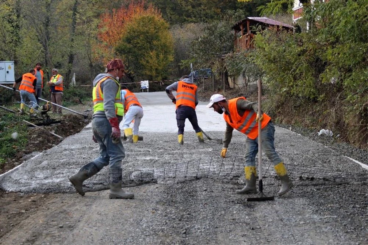 Kabaceviz Mahallesi\'nde beton yol sevinci