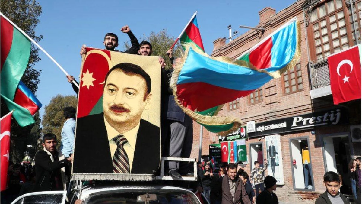 Rus basını: \'Türk ordusunun Azerbaycan\'da olması Moskova için iyi haber değil\'