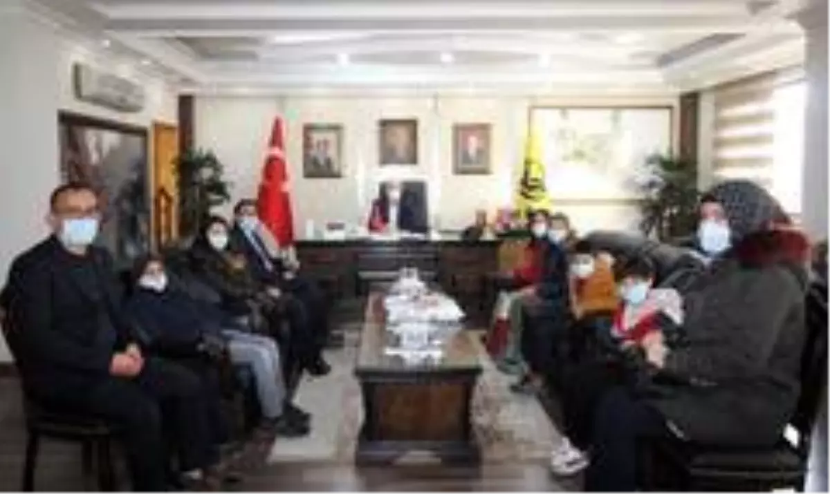 Başkan Pekmezci özel öğrencileri ağırladı