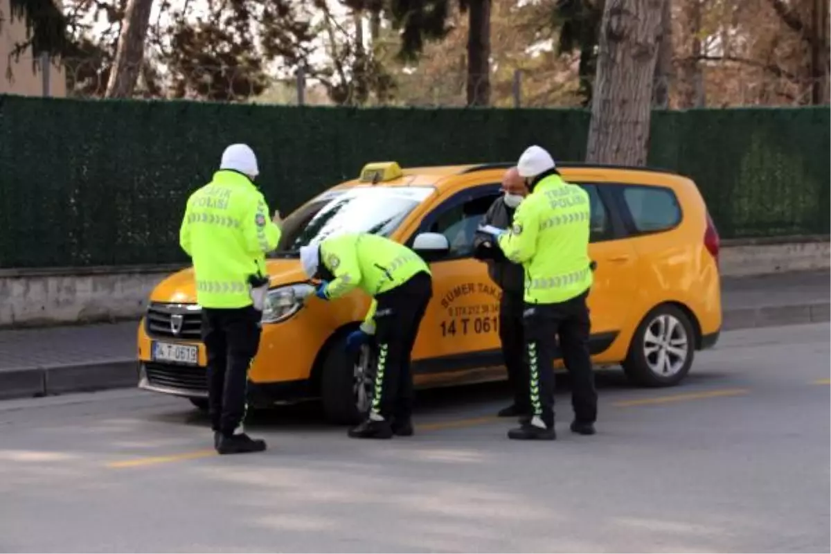 Bolu\'da, ticari araçlara kış lastiği denetimi