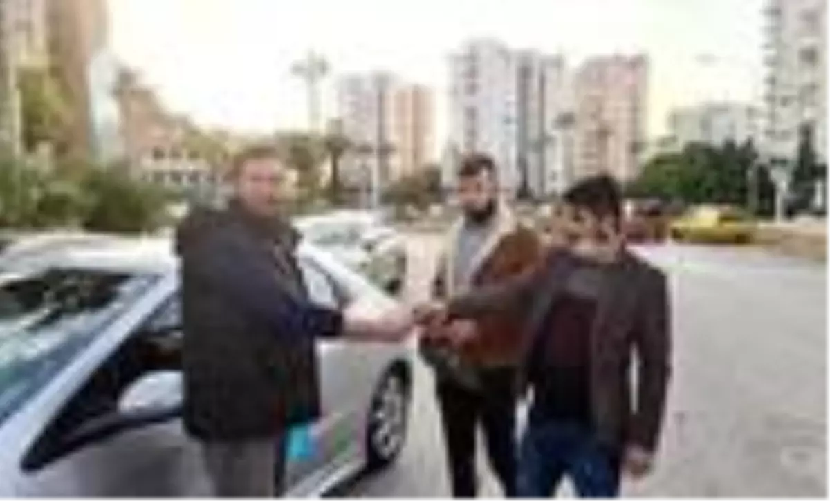 Cinayet şüphelisi, kendisini almaya gelen polislere ateş açtı: 1 şehit, 1 yaralı (4) - Yeniden