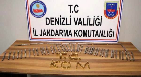 Denizli'de kalem görünümlü 50 suikast silahı ele geçirildi