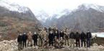 Erzincan Valisi Makas'tan üs bölgesinde nöbet tutan askerlere ziyaret