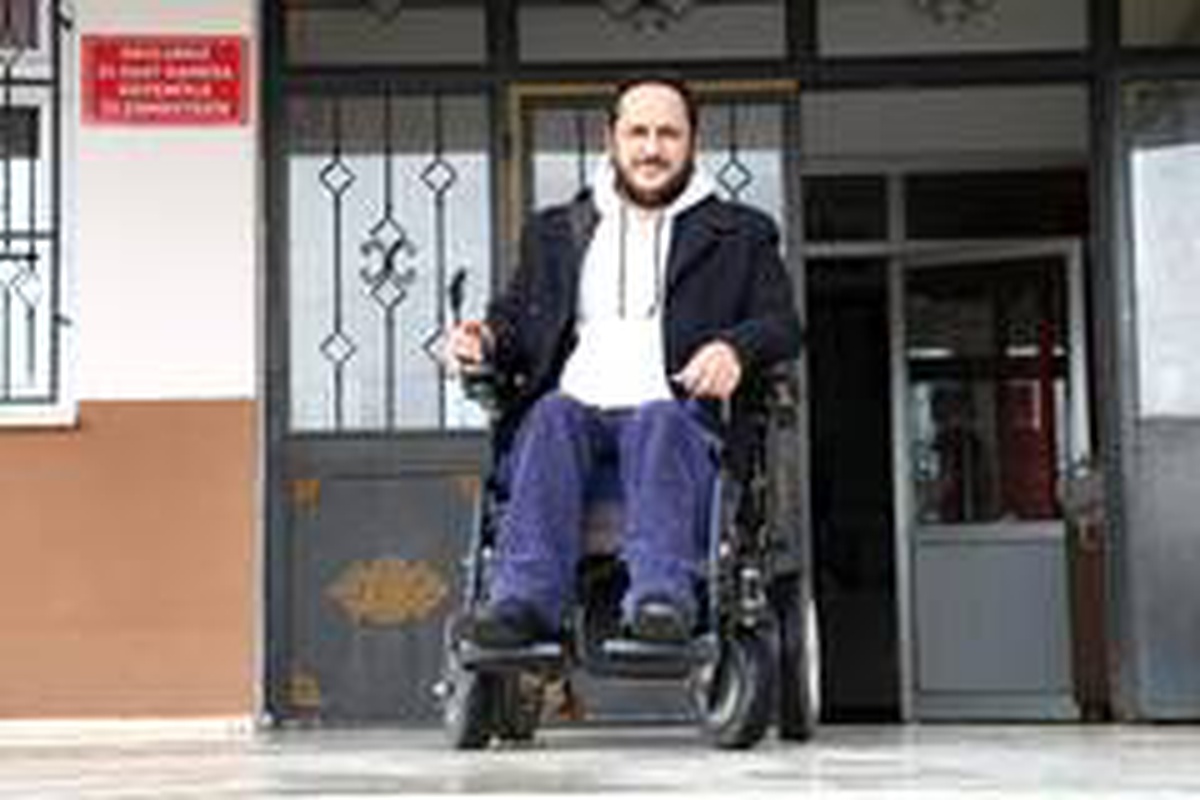 Hem azimli, hem vefalı Mahmut öğretmenden büyük fedakarlık