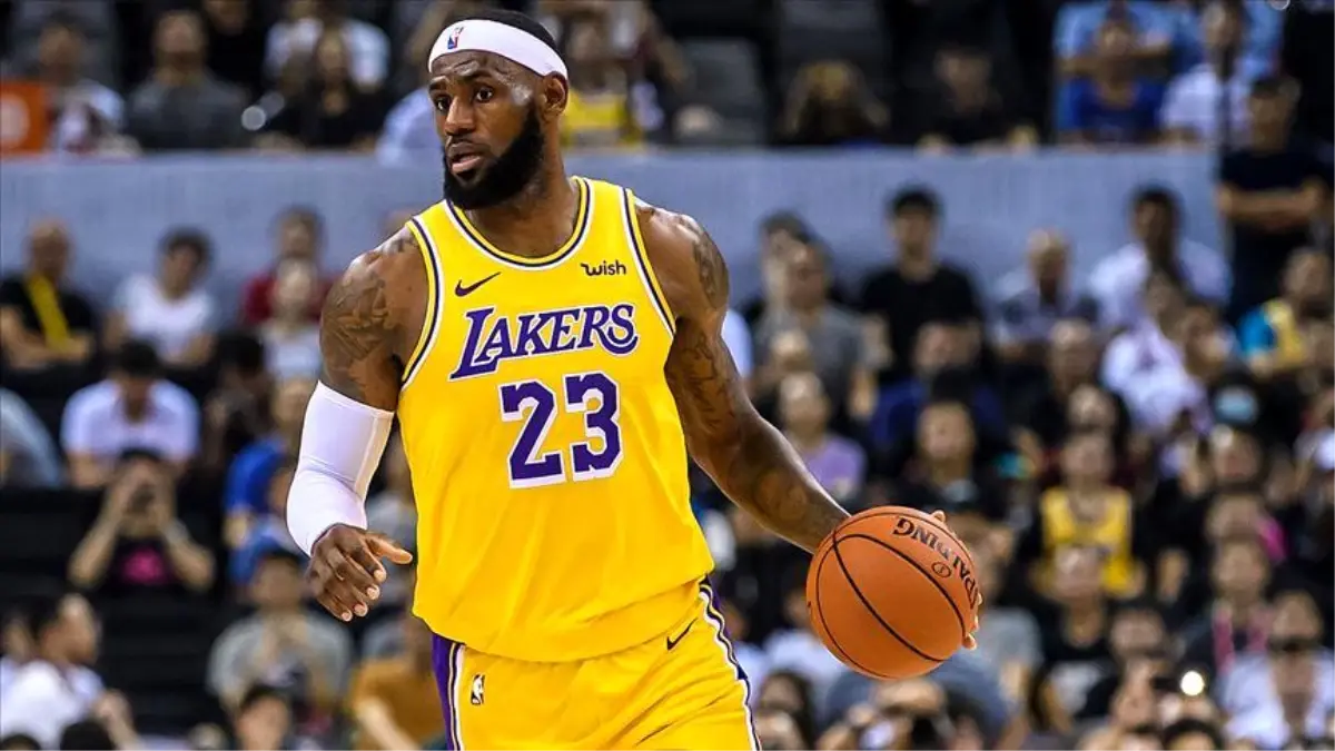 LeBron James, Lakers ile 2 yıllık yeni sözleşme imzaladı