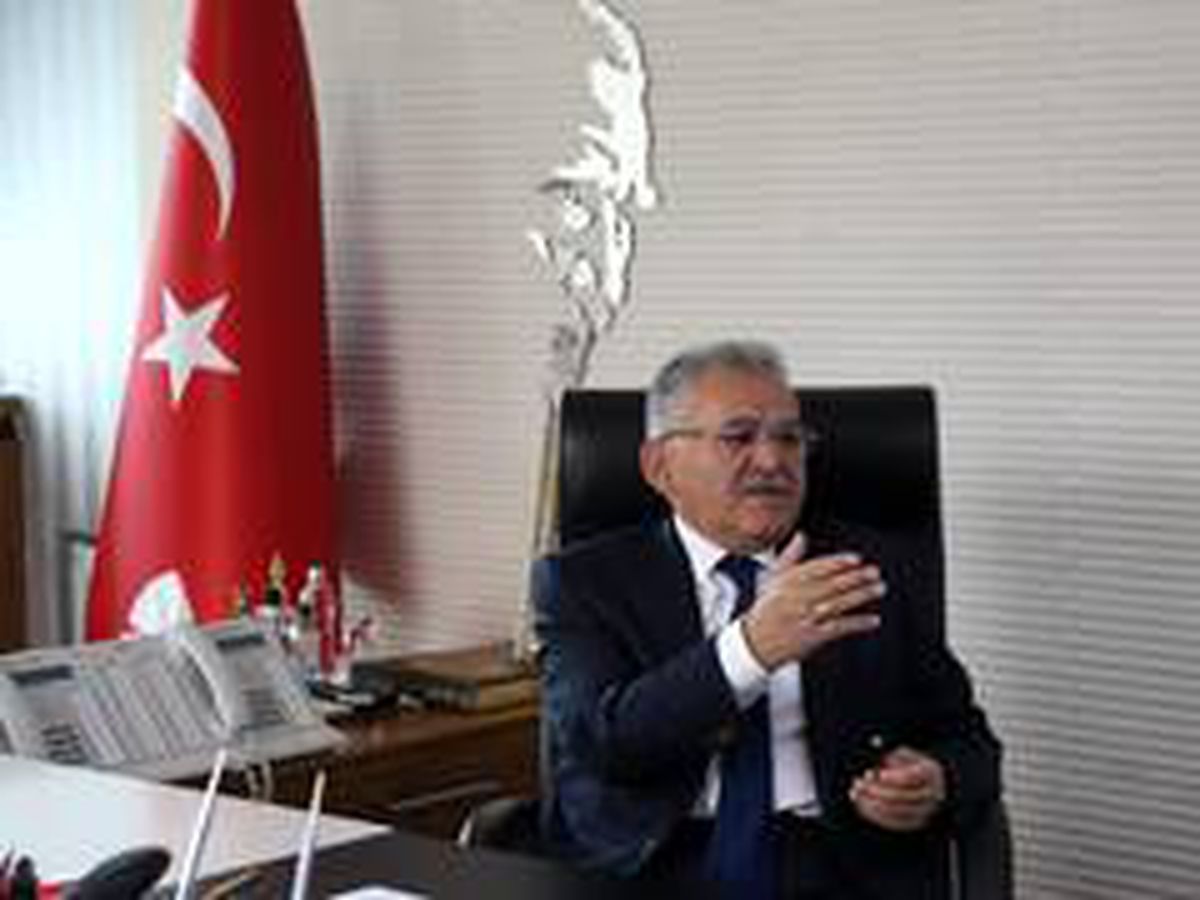 Kayseri\'de toplu ulaşım araçlarını kullanmaya çalışan pozitif ve temaslı 9 kişi HES koduyla tespit edildi