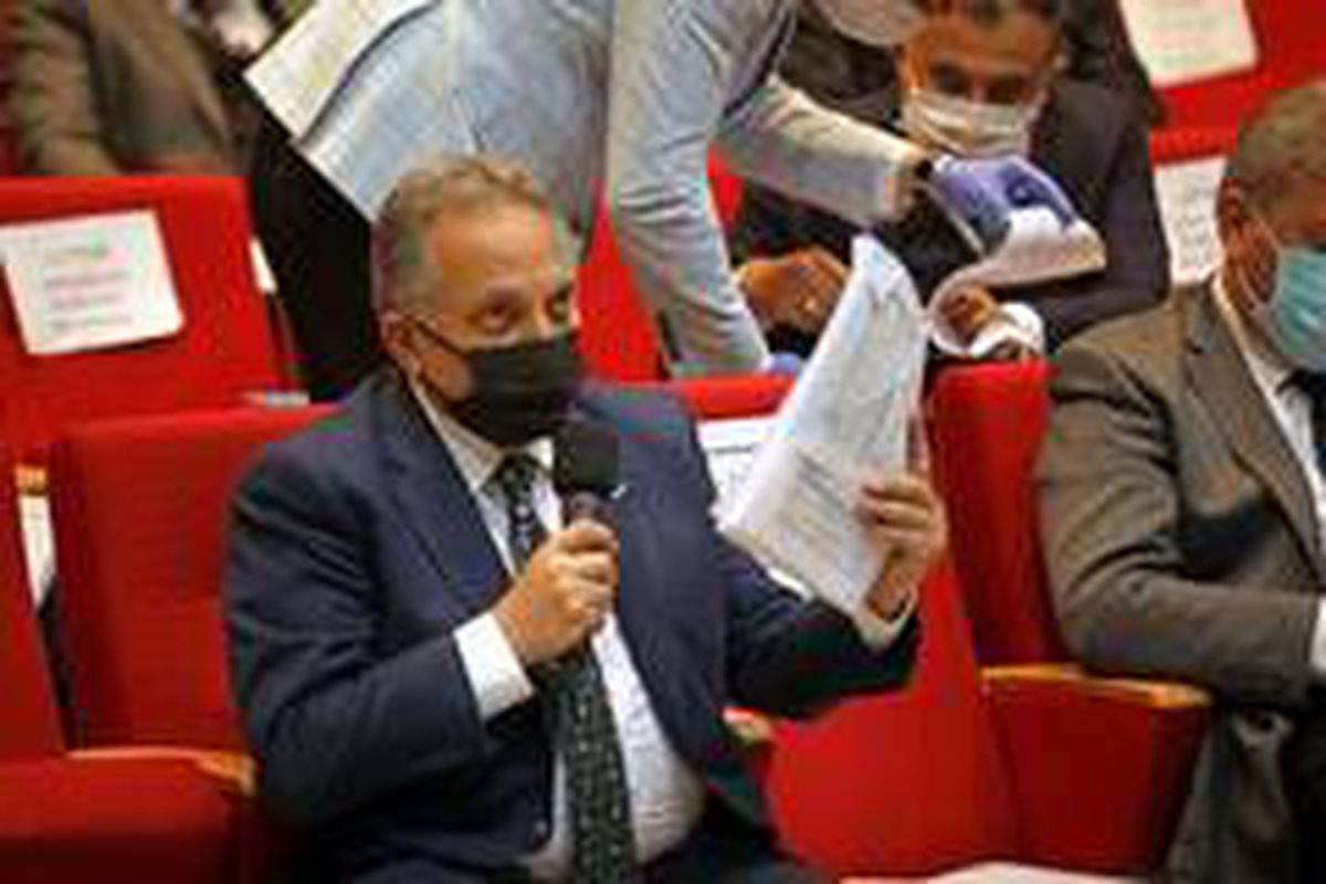 Son dakika... Yatırım ve hizmet odaklı bütçe