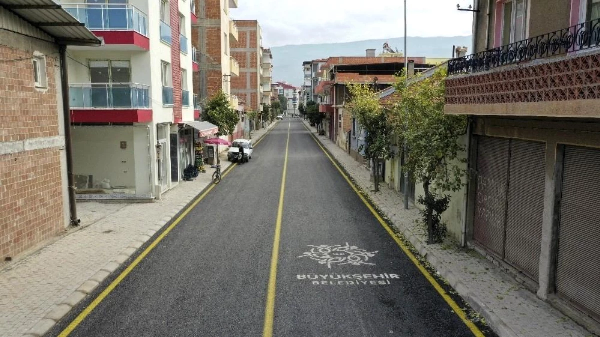 Aydın Büyükşehir belediyesi yolları yenilemeye devam ediyor
