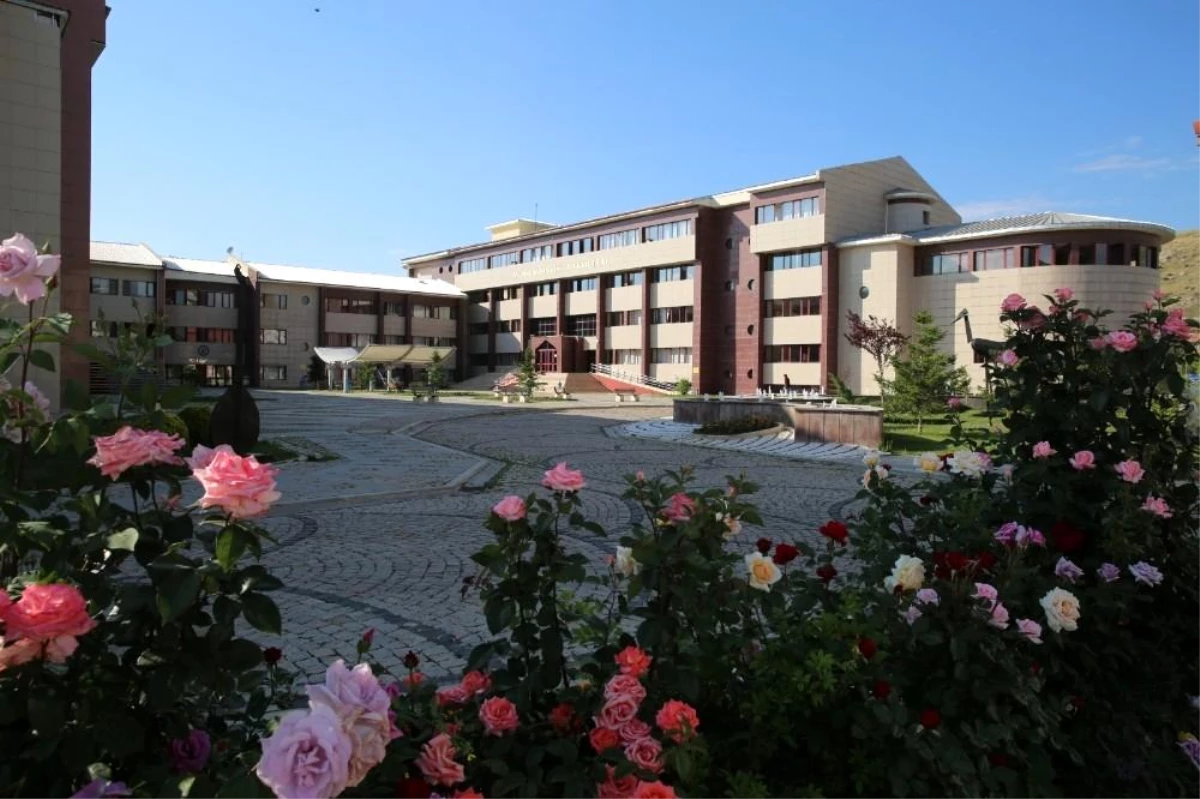 Bayburt Üniversitesi öğretim elemanı alıyor
