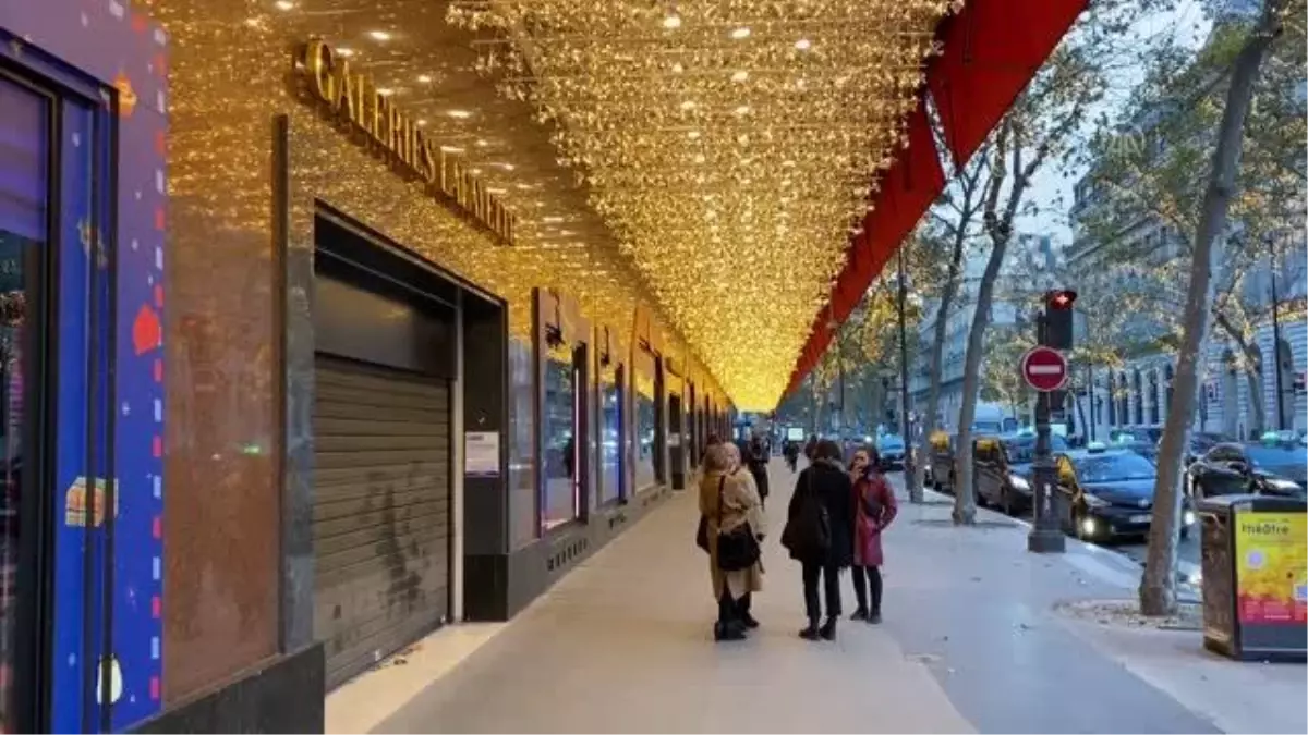 Koronavirüse rağmen "Kara Cuma" yoğunluğu