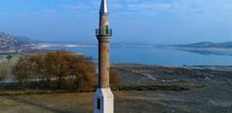 Porsuk Barajı'nda su seviyesi düştü, eski minare tamamen gün yüzüne çıktı