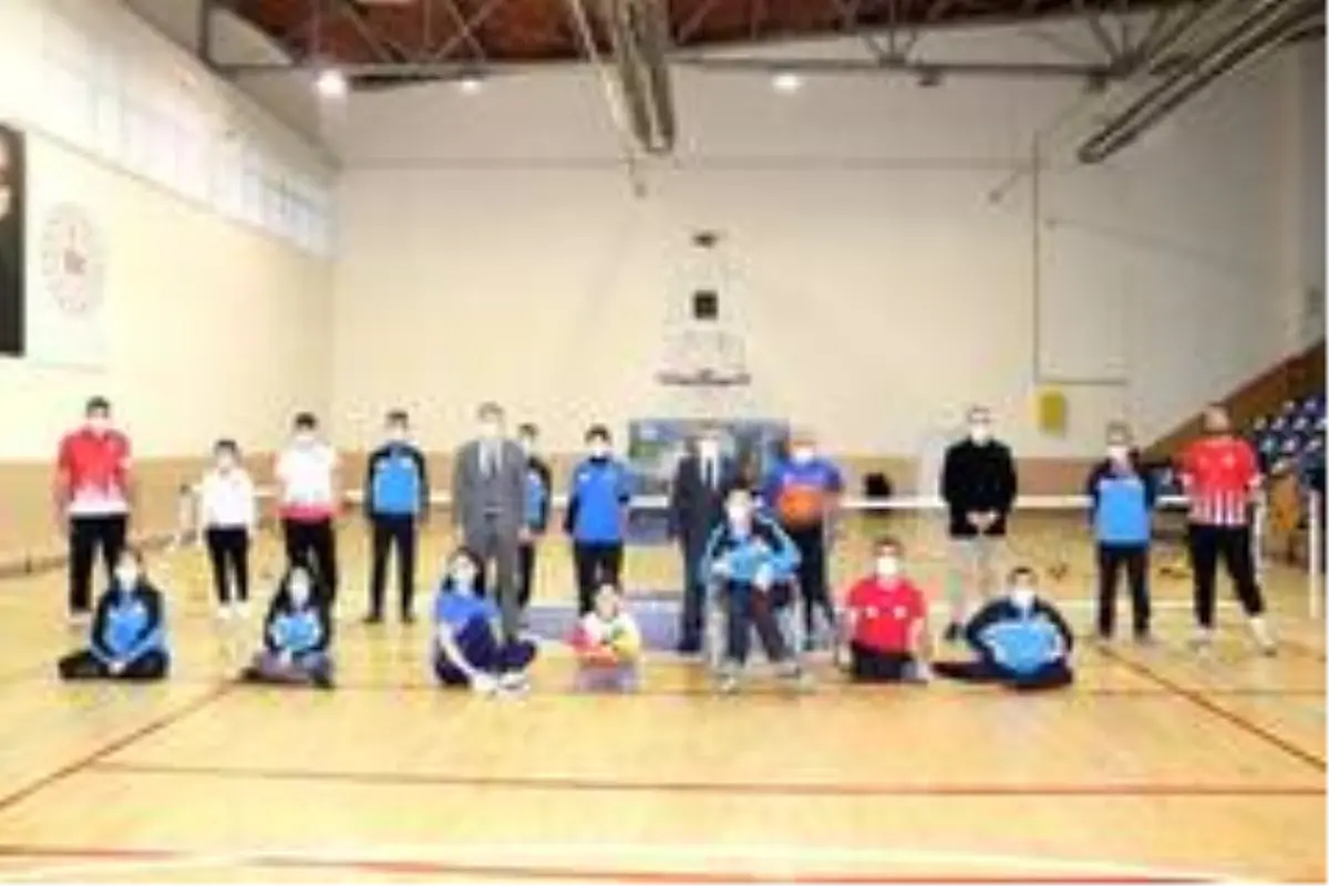 Vali Işık, engelli sporcuları yalnız bırakmadı