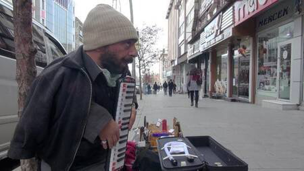 1.07\'lik Ömer işini sırtında taşıyor